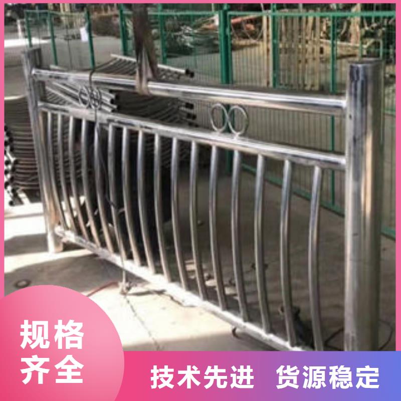 304不锈钢复合管桥梁护栏多年行业积累