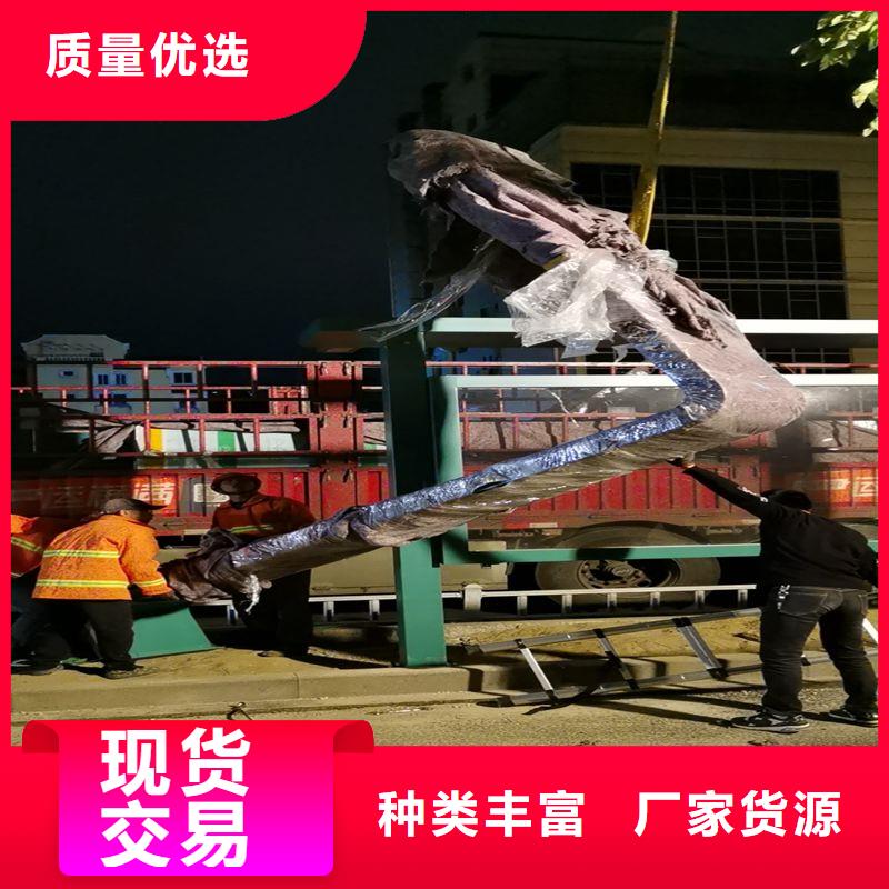 城乡公交站台诚信商家滚动灯箱公交站台