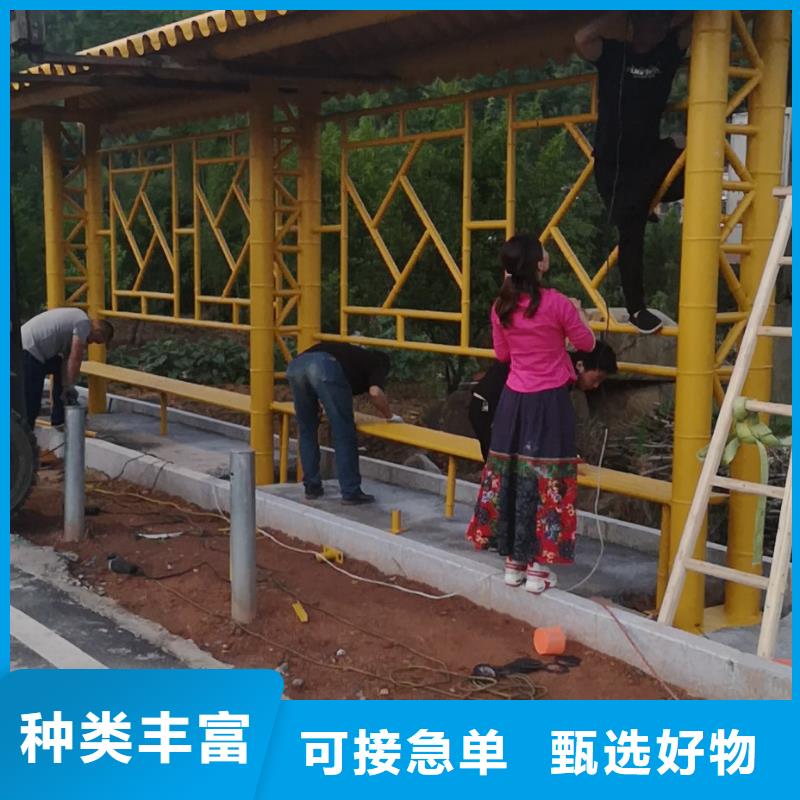 现代公交站台老品牌厂家滚动灯箱公交站台